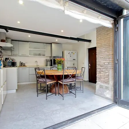 Trastevere Ripa Terrace Apartment Rom