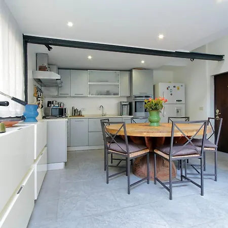 Trastevere Ripa Terrace Apartment *